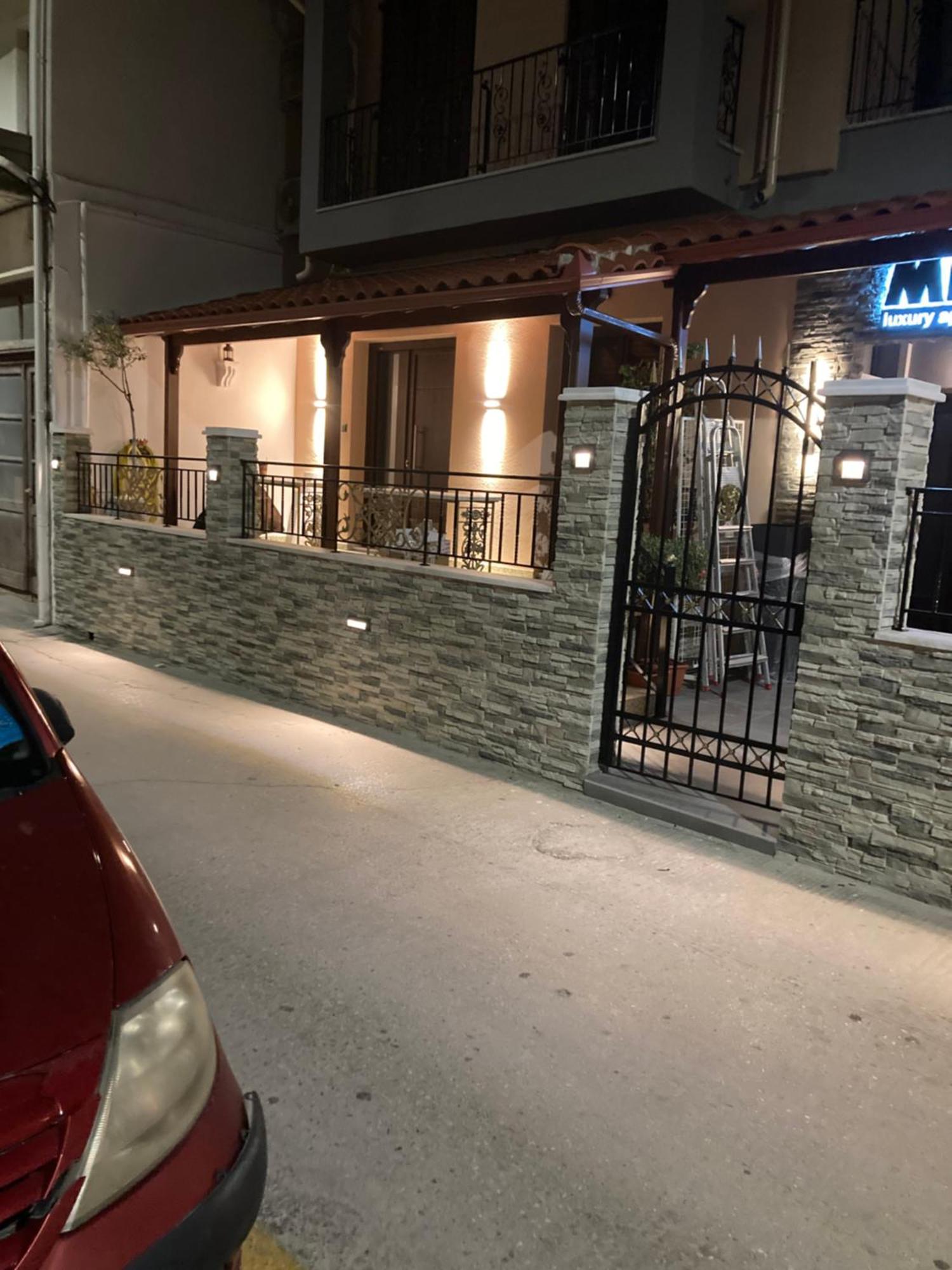 The Mits Luxury Apartments Città di Skiathos Esterno foto