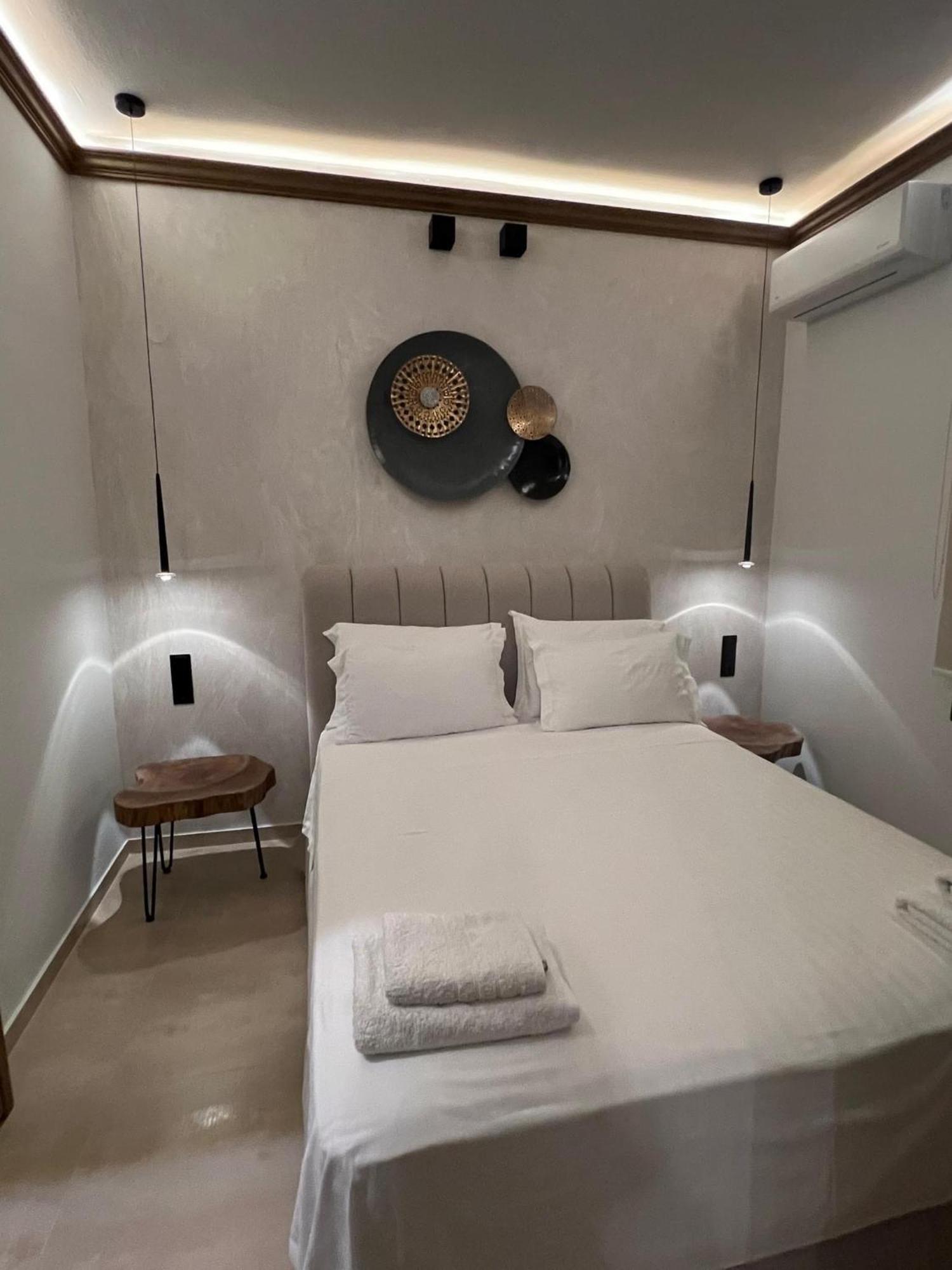 The Mits Luxury Apartments Città di Skiathos Esterno foto